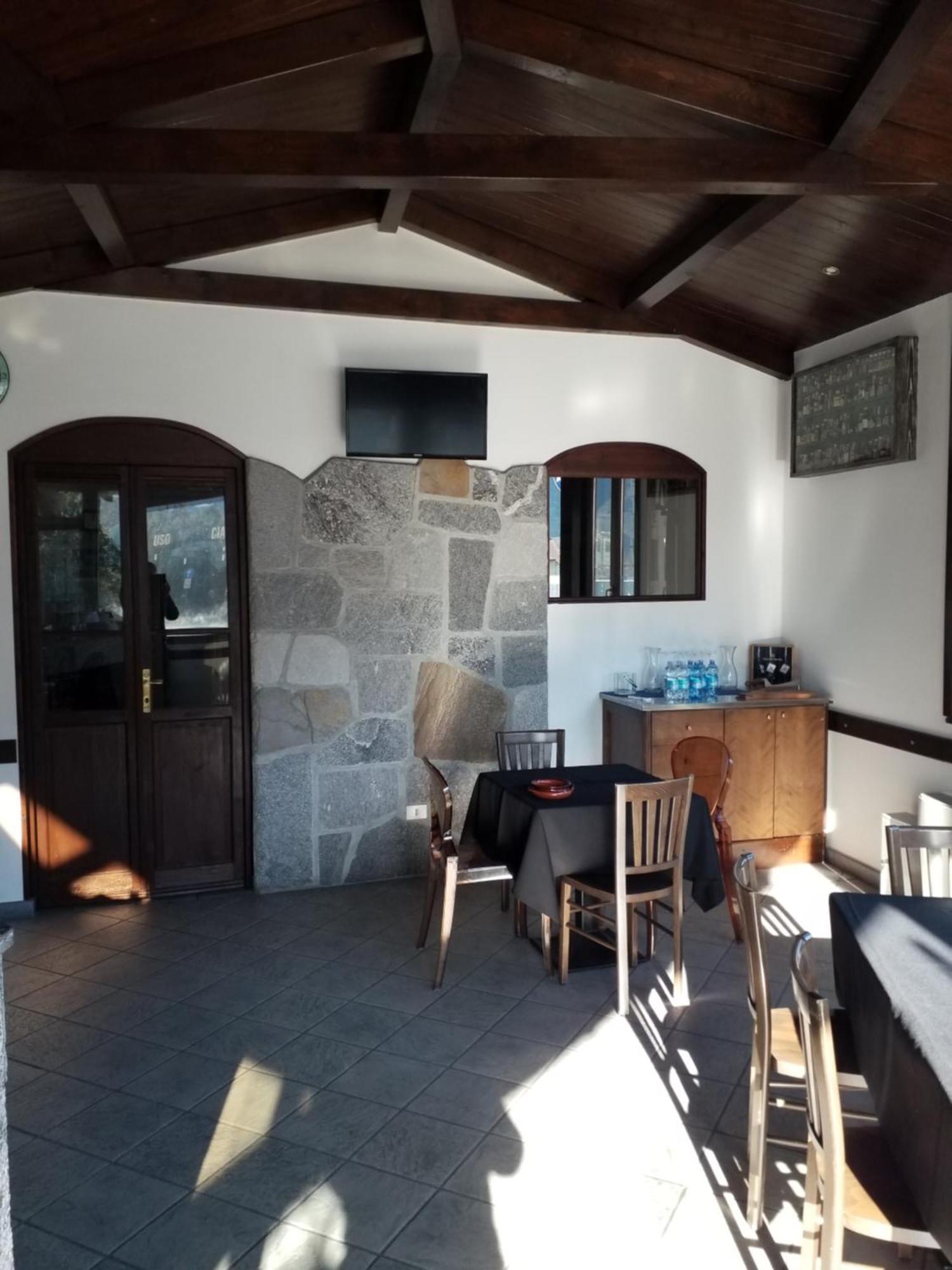 Casa Nunzia Bed & Breakfast Домодосола Екстериор снимка